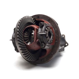 Differential 4.7:1 w/o Filler Hole Used Front Only Series IIA &amp; III