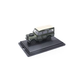 Model Series II 109 Station Wagon 1:76 Scale