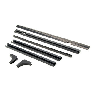 Filler Strip Kit - Middle Door - Right - Defender