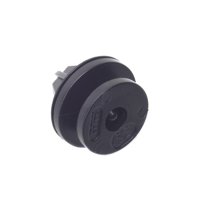 Clip DYC500030 | Rovers North - Land Rover Parts and Accessories Since 1979