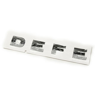 PREVIOUSLY INSTALLED - NAME PLATE BONNET - DEFE- GLOSS BLACK DEFENDER FROM (V)FA000001