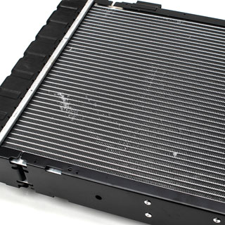 Damaged - Radiator  3.9L V-8   Range Rover 1993-1995, Discovery I