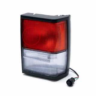 Cracked Lens - Lamp Left Hand Front Indicator RRC