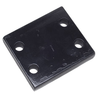 SPACER PLATE FOR PINTLE HITCH