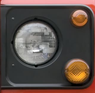 BEZEL LH HEADLAMP NAS 90 1995 & 1997 